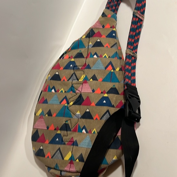 Kavu Sling Backpack - Picture 6 of 9